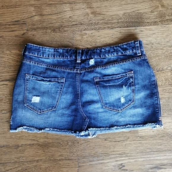 GARAGE Distressed Faded Denim Miniskirt 11 - Picture 2 of 6